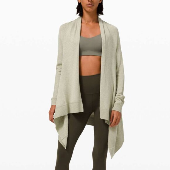 RARE Lululemon Soft Relaxed Fit Wrap Cardigan Cashmere Blend Green XS S NWOT - Picture 3 of 9